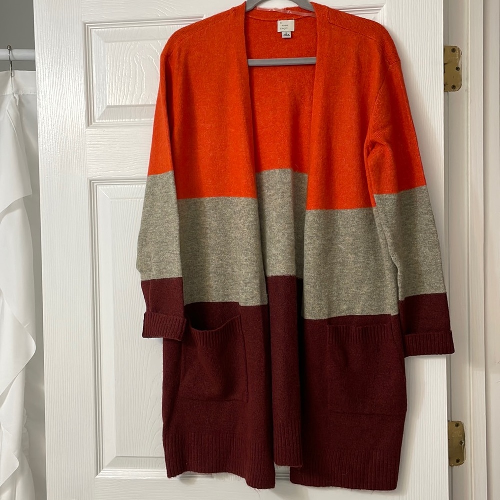 This is A New Day tri-color over-sized cardigan sweater sized large.